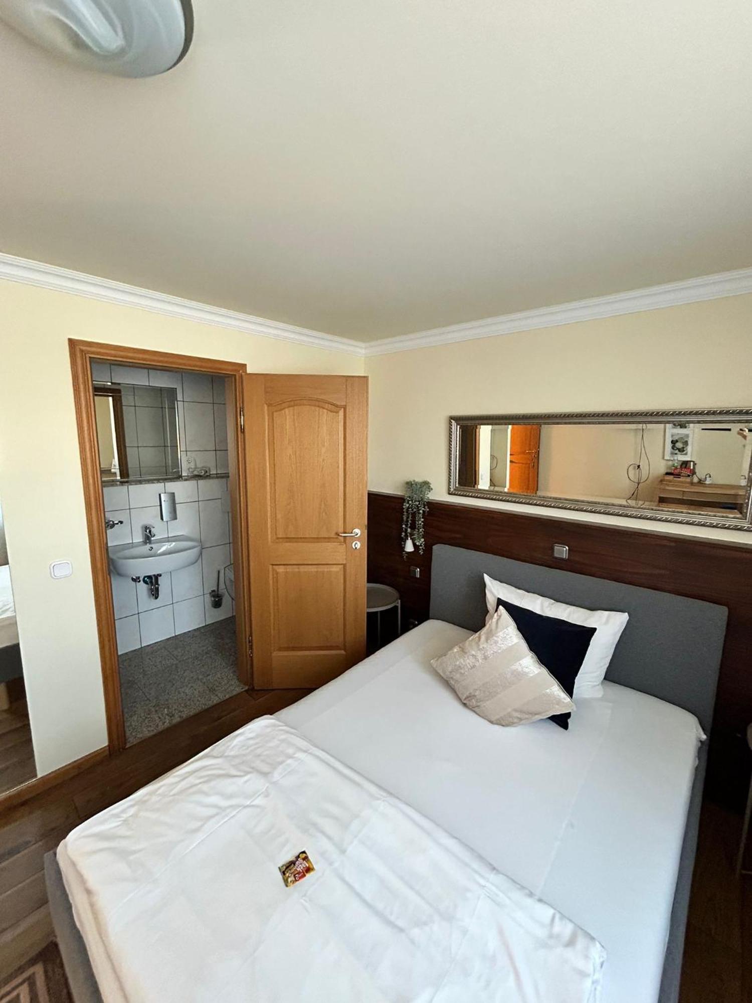Boutique-Garni Hotel Papillon Kempen Ngoại thất bức ảnh