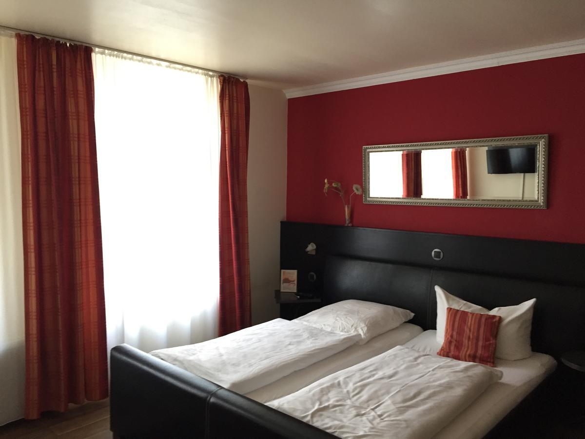 Boutique-Garni Hotel Papillon Kempen Ngoại thất bức ảnh